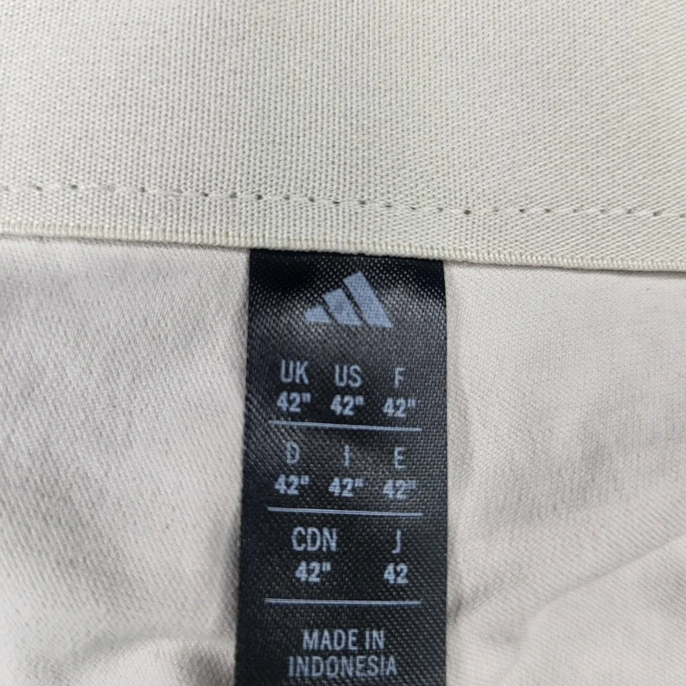 Adidas Shorts Mens 42 White‎ Chino Performance Microfiber 9 Inseam Casual Summer
